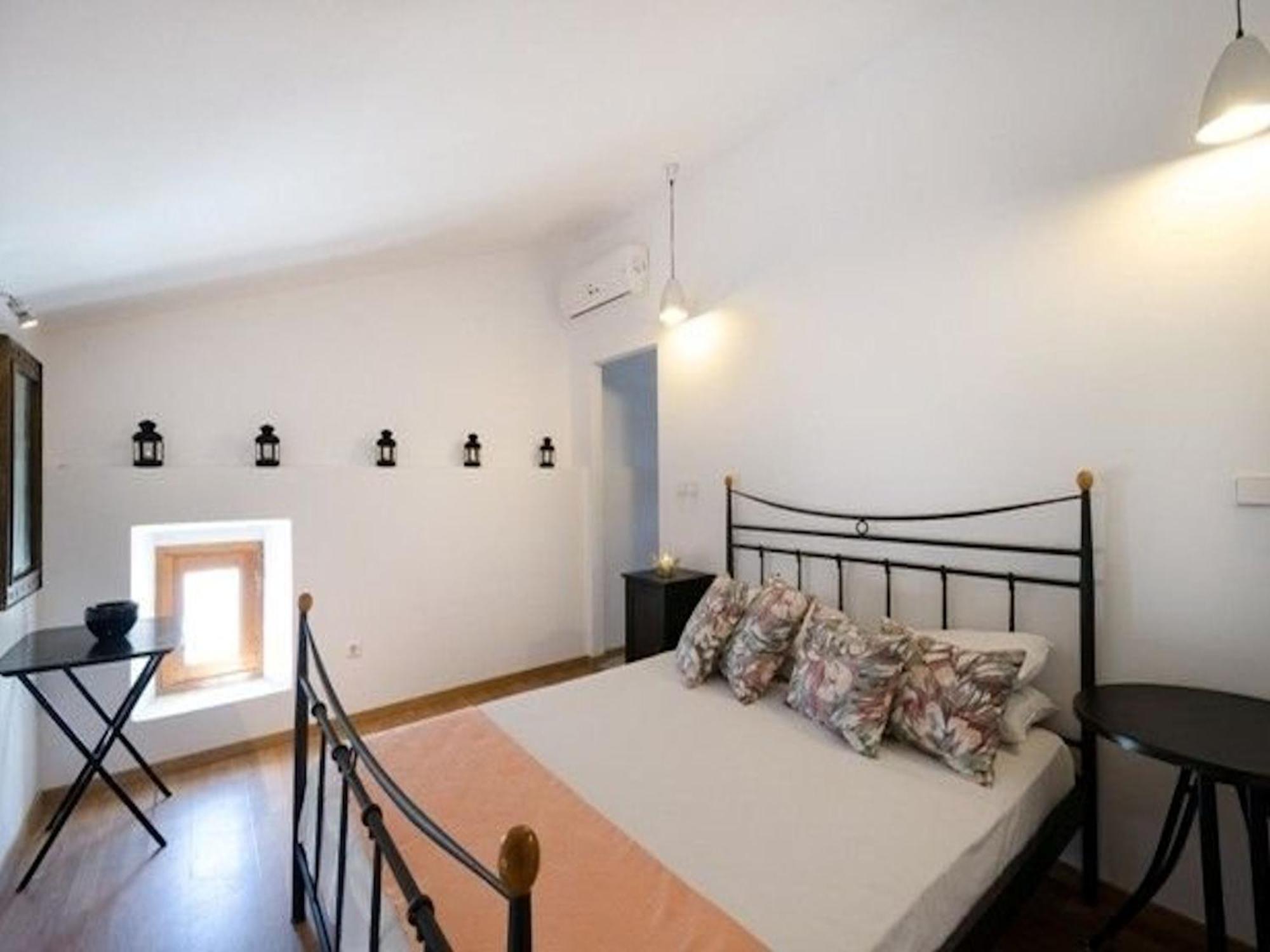 Deluxe Rhodes Sokaki Well Furnished 2 Bedrooms *